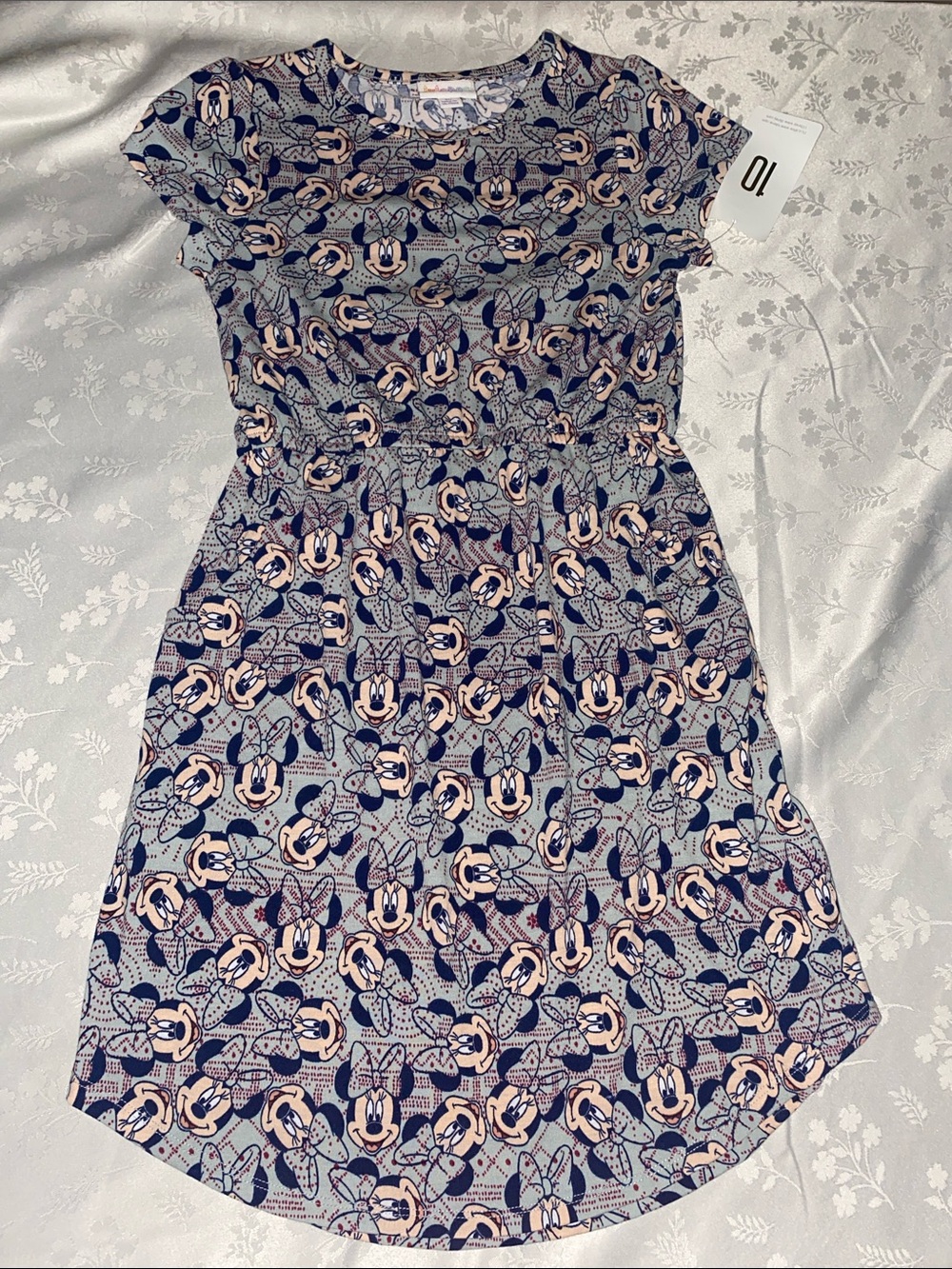 LuLaRoe Girls Gray Short Sleeve Minnie Mouse Mae Dress Size 10